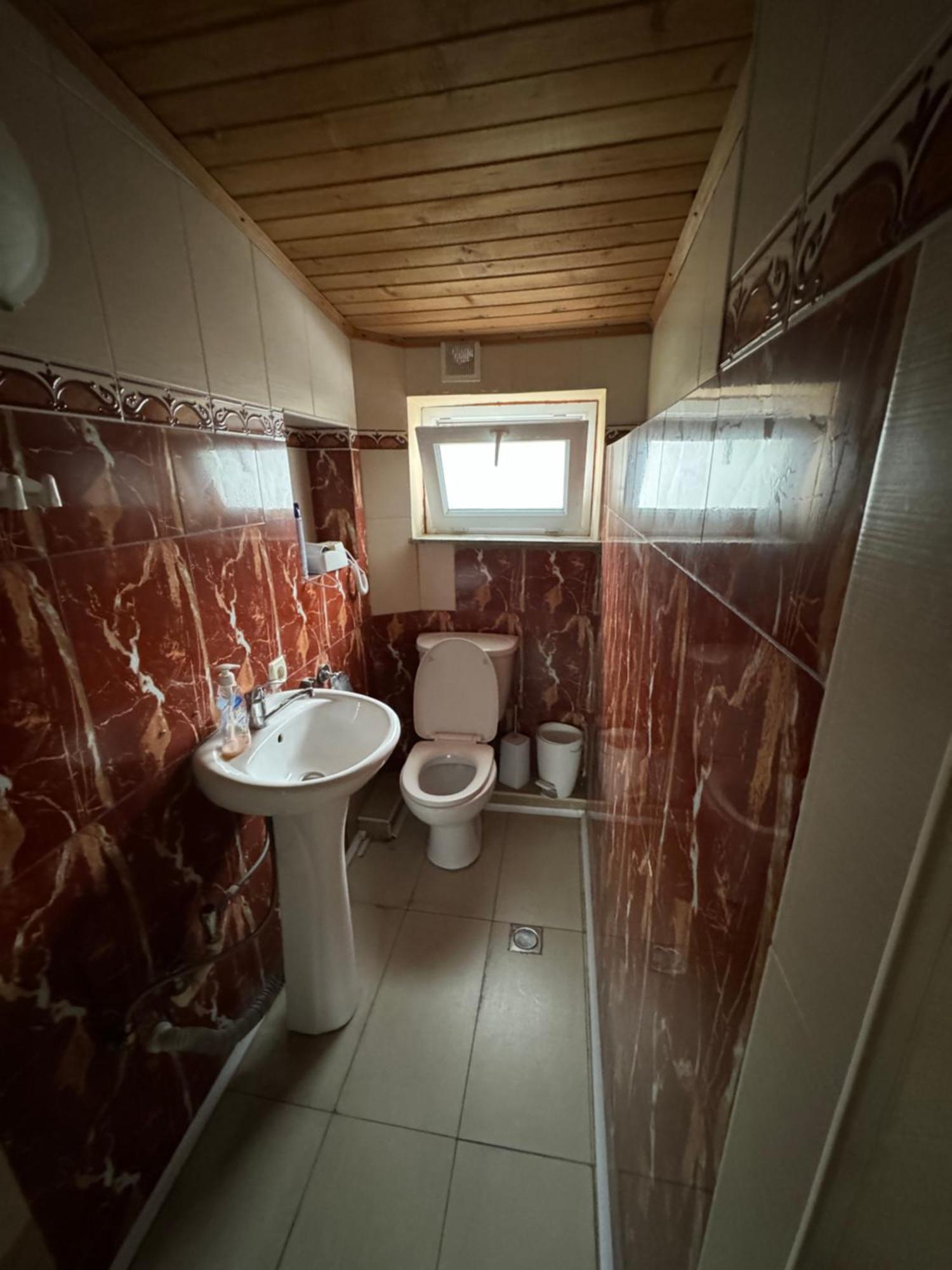 Park Hotel Тбилиси Экстерьер фото